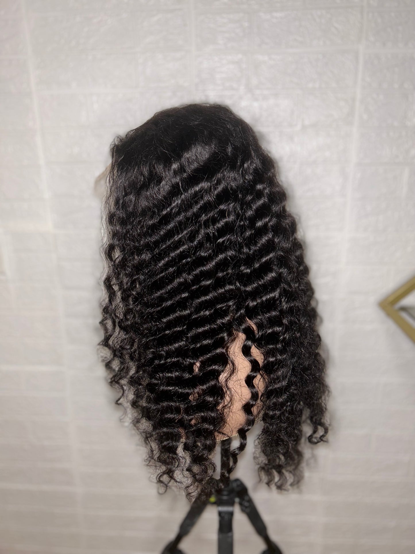 22" Deep Wave HD Closure Wig