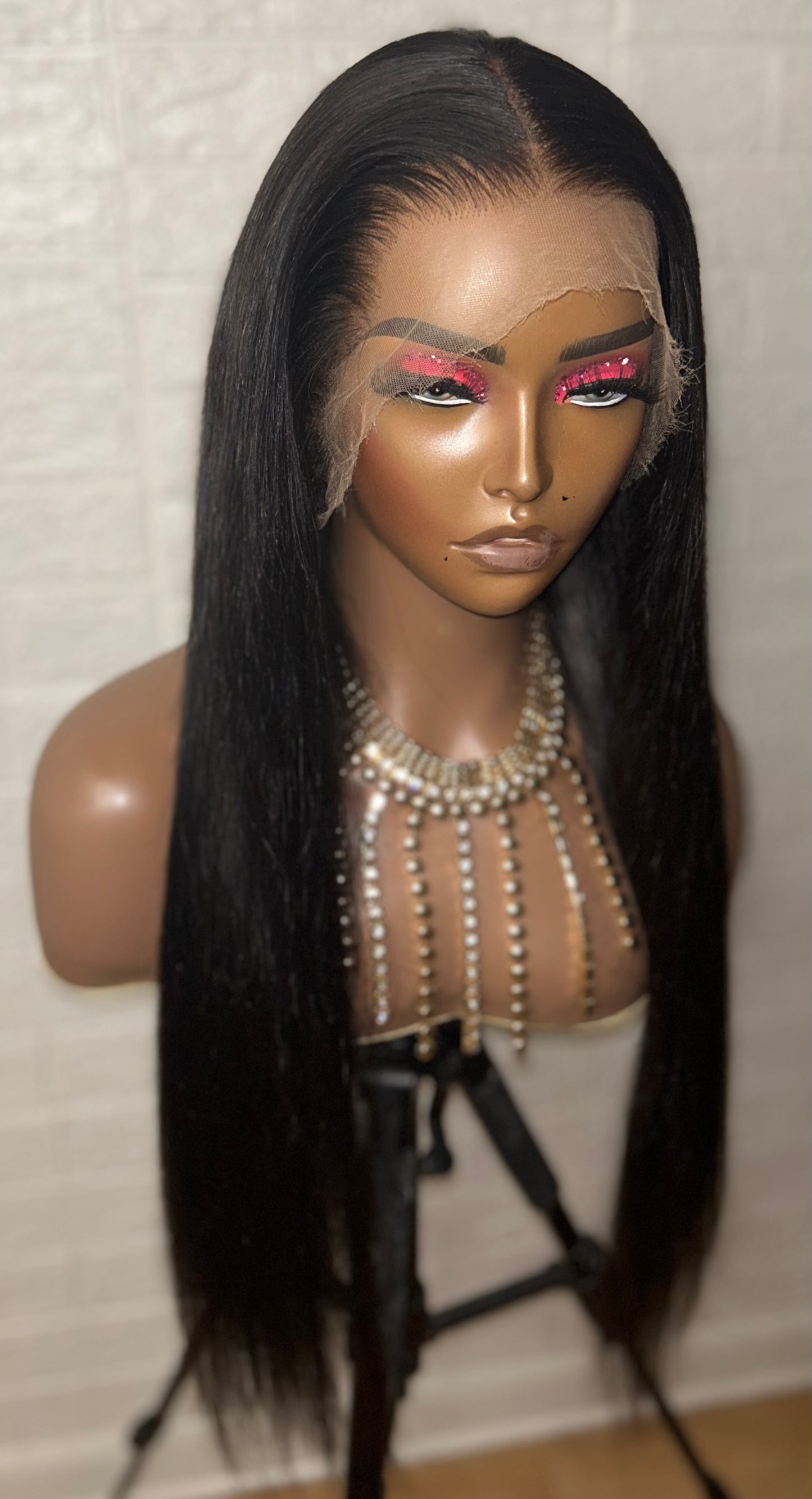 28" Straight HD Frontal Wig